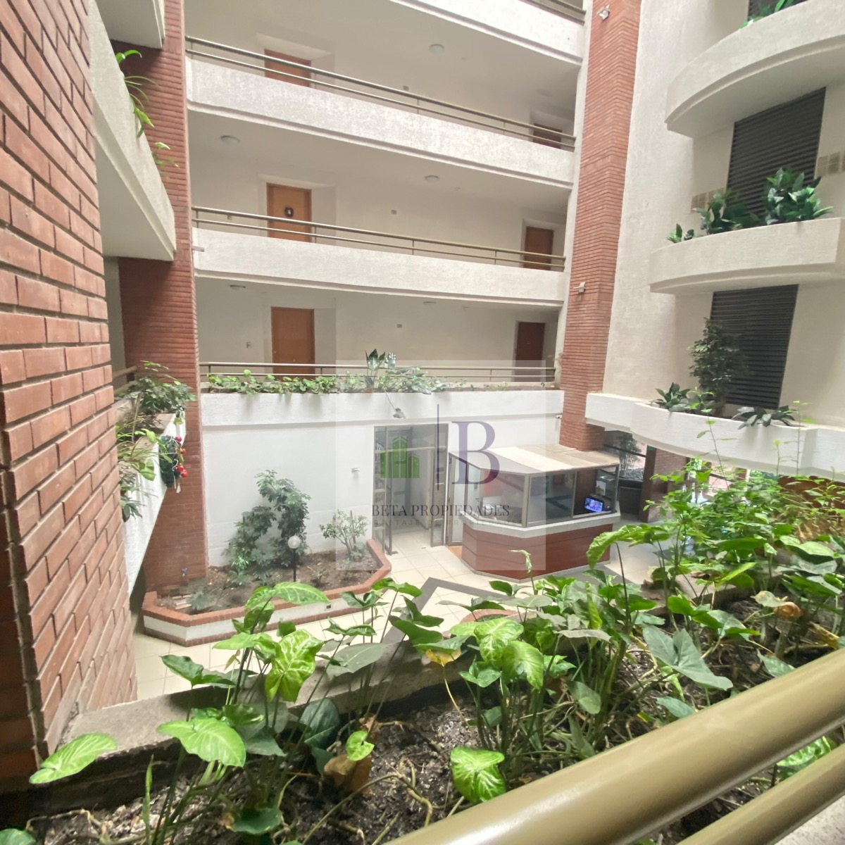 Venta Departamento N 1D en suite Walk-in cl&oacute;set 1B 1E 1B Campus Oriente - Providencia