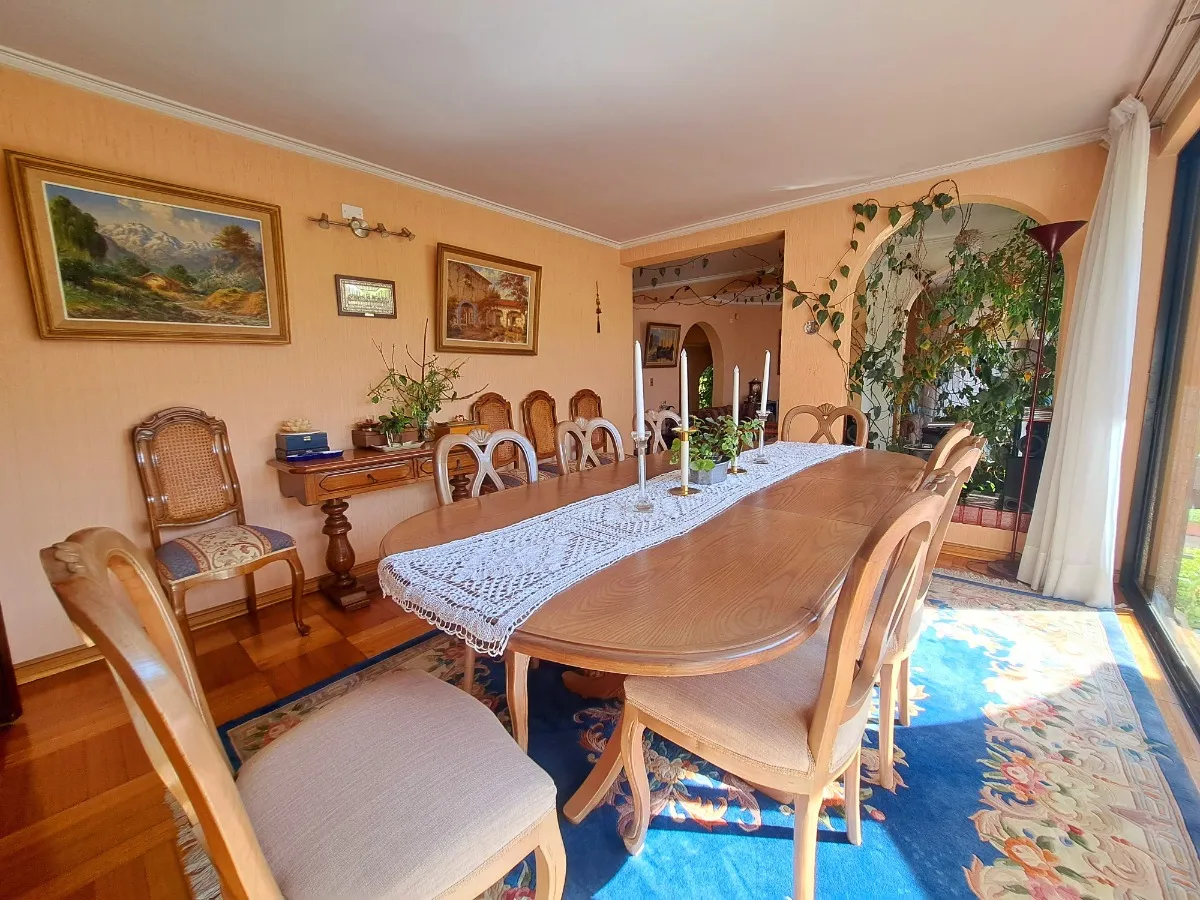 Venta Casa NO 3D WI cl&oacute;set Suite 3B 5E 1Bd Quinchamal&iacute; - Las Condes