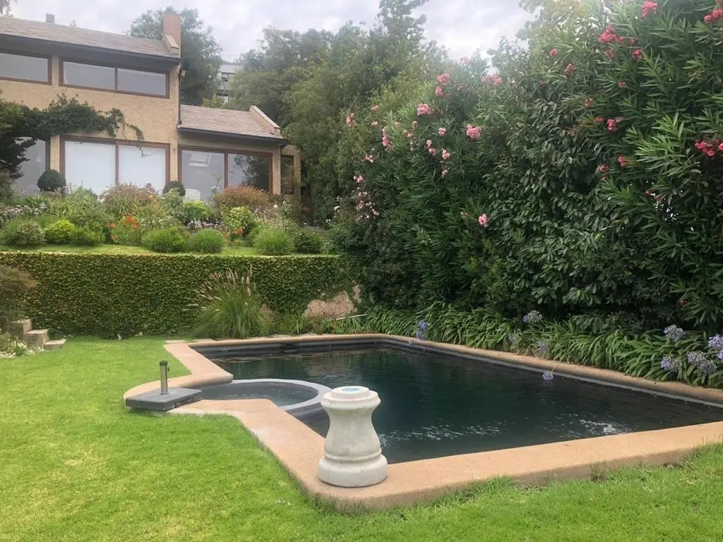 Arriendo Casa NO 6D en suite Walk-in cl&oacute;set 6B 4E La Dehesa - Lo Barnechea