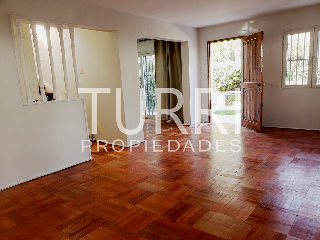 Arriendo Casa NOSP 4D 3B 2E Metro Escuela Militar - Las Condes