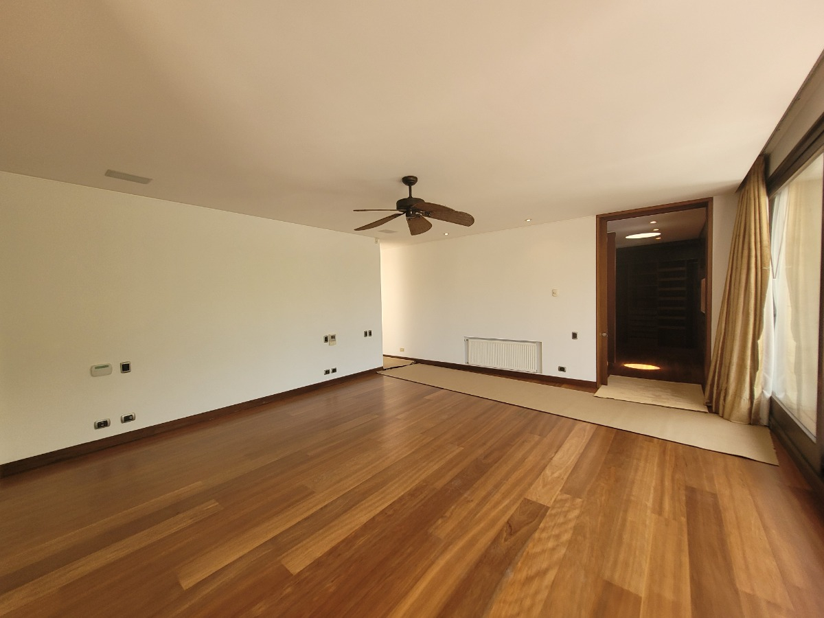 Venta Casa NOSP 6D en suite Walk-in cl&oacute;set 8B 4E 1B Los Trapenses - Lo Barnechea