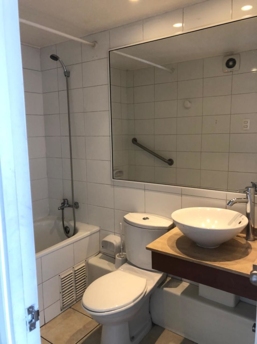 Arriendo Departamento NP 2D en suite Walk-in cl&oacute;set 2B 1E 1B Metro Monse&ntilde;or Eyzaguirre - &Ntilde;u&ntilde;oa