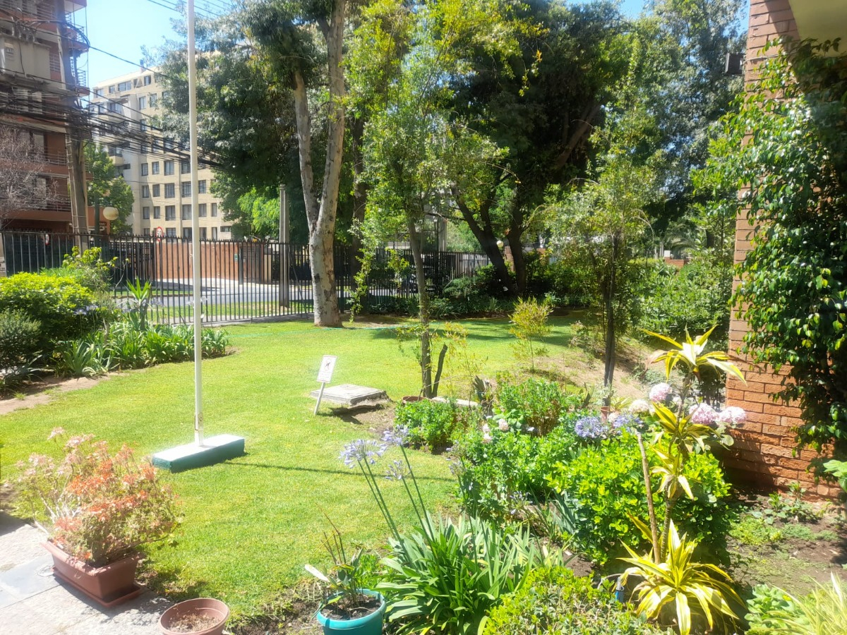 Venta Departamento O 2D 1B 1E 1B Estadio Nacional - &Ntilde;u&ntilde;oa