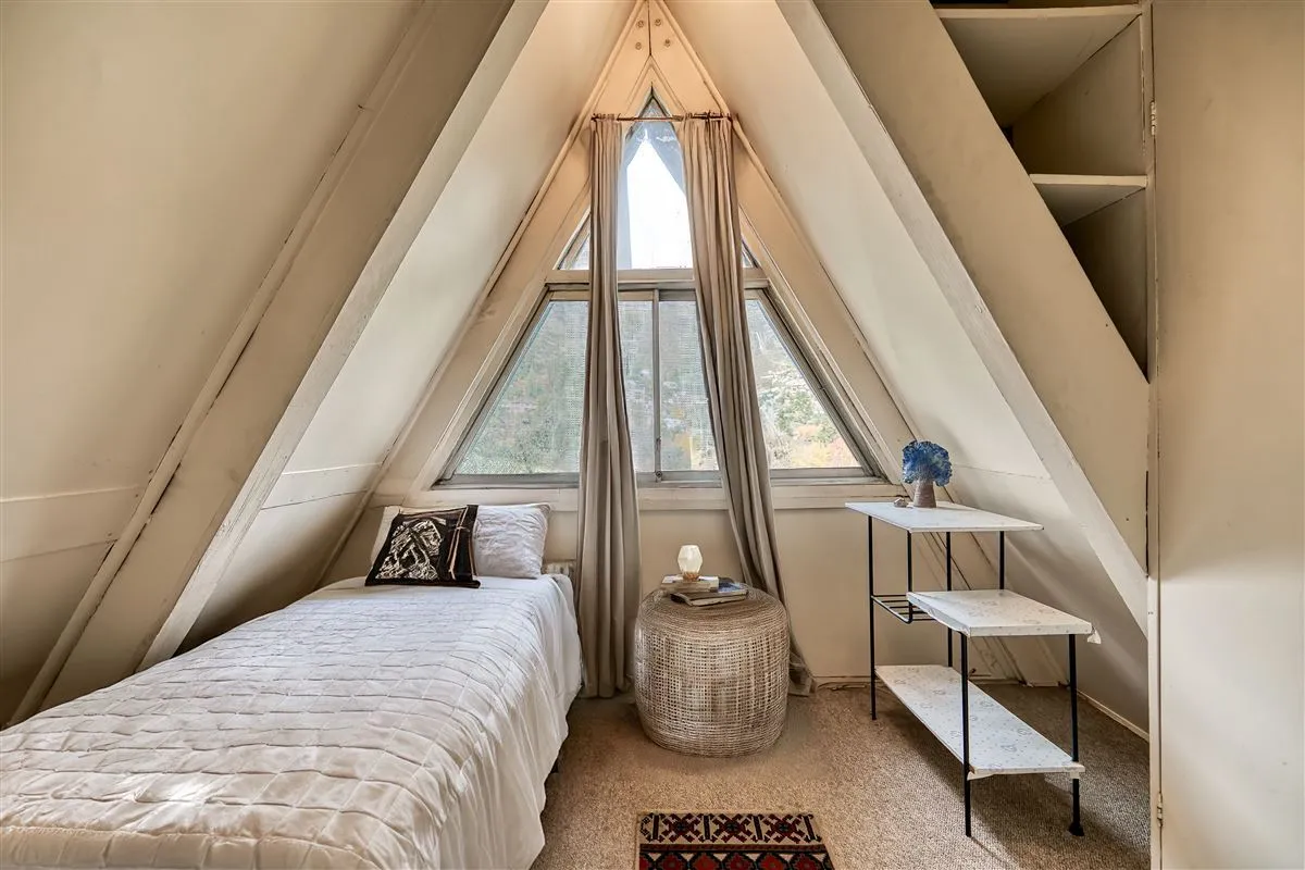 Venta Casa de madera 5D 4B El Array&aacute;n - Lo Barnechea