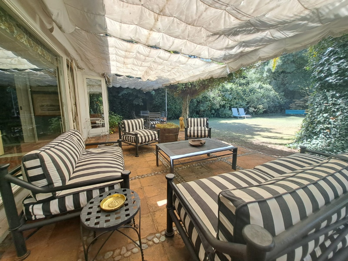 Venta Casa NO 5D en suite Walk-in cl&oacute;set 5B 5E 1B El Huinganal - Lo Barnechea