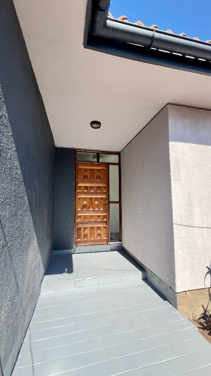 Venta Casa 3D en suite Walk-in cl&oacute;set 2B 6E Antigua Lo Barnechea - Lo Barnechea