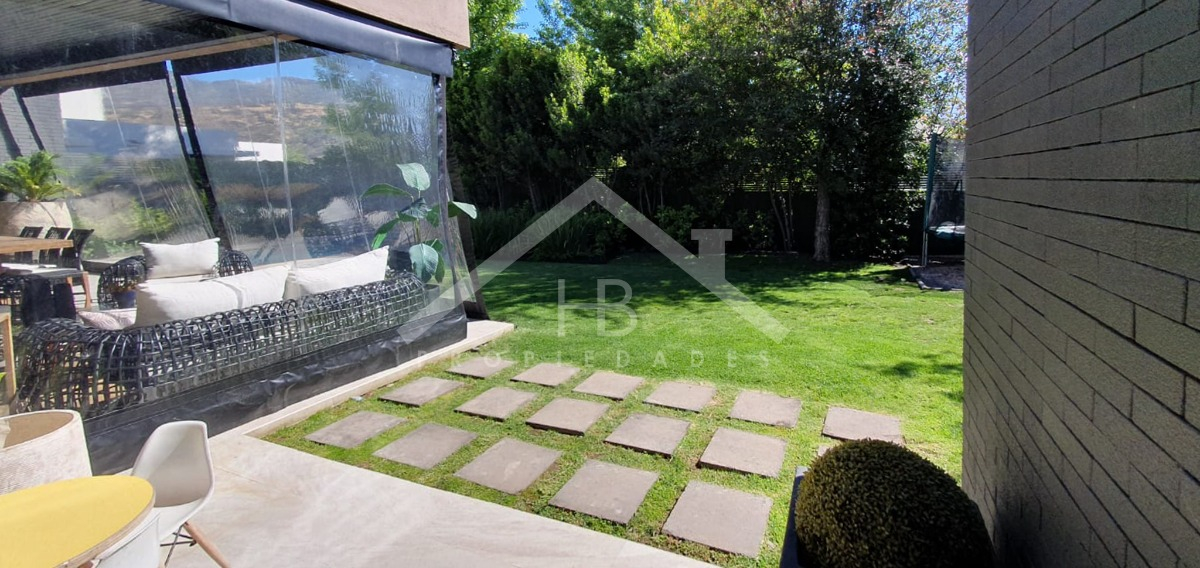 Venta Casa NO 5D en suite Walk-in cl&oacute;set 5B 3E 1B Los Trapenses - Lo Barnechea