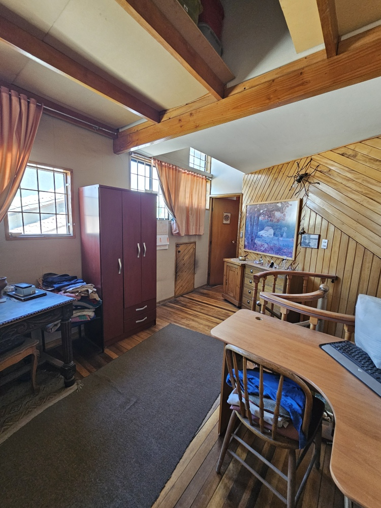 Venta Casa 4D 3B 3E Metro Sim&oacute;n Bolivar - La Reina