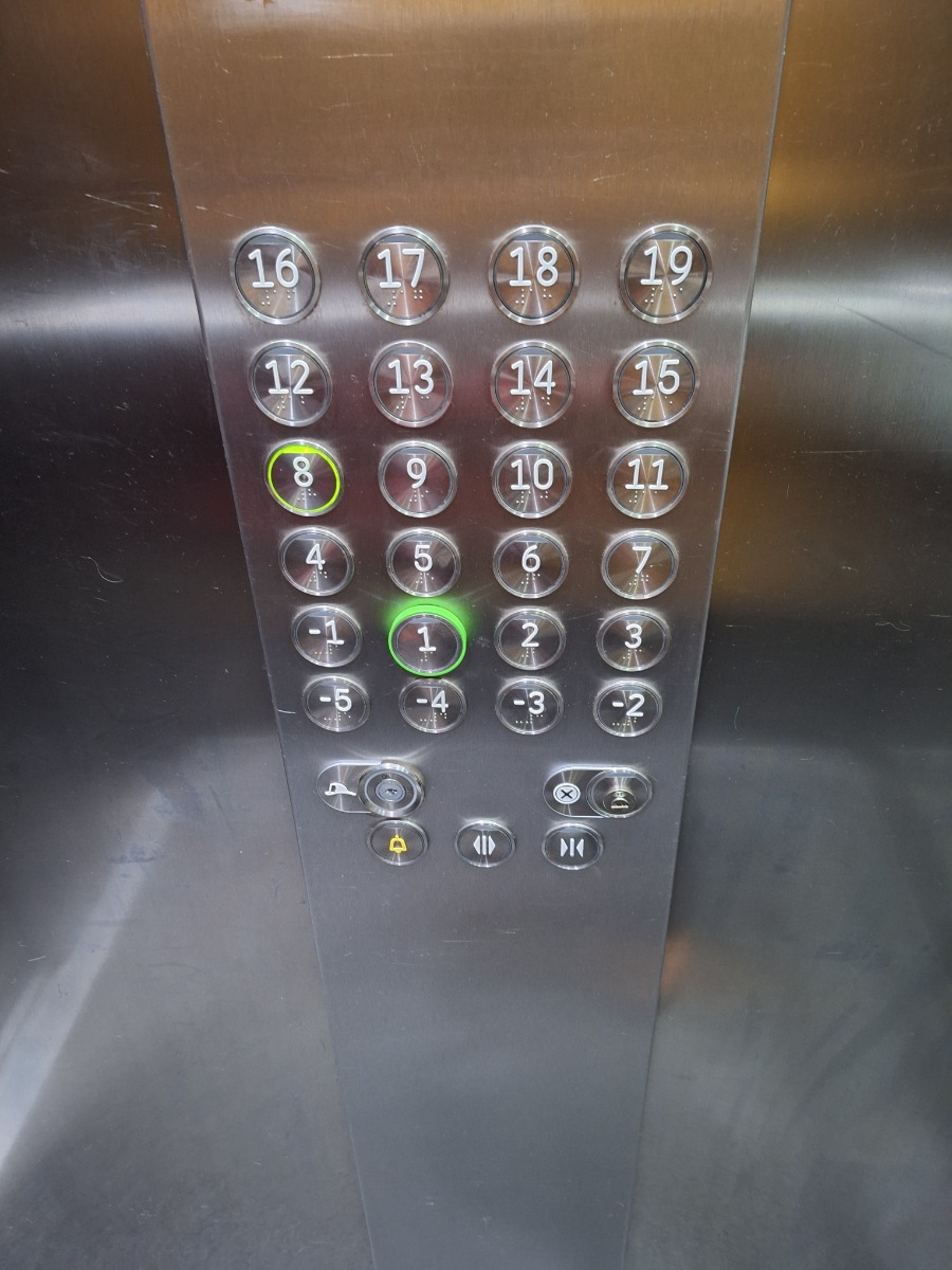 Venta Departamento NOSP 2D en suite Walk-in cl&oacute;set 2B 1E 1B Metro Monse&ntilde;or Eyzaguirre - &Ntilde;u&ntilde;oa