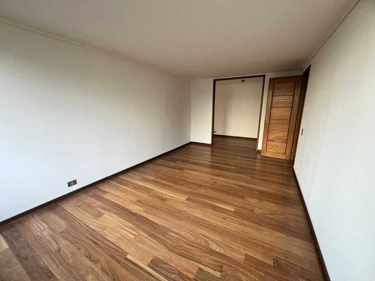 Arriendo Departamento N 3D en suite Walk-in cl&oacute;set 2B 2E 1B Barrio El Golf - Las Condes