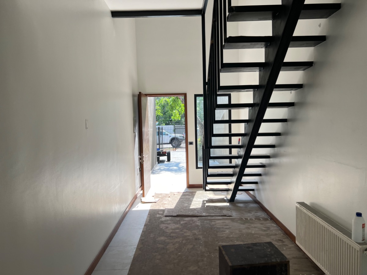 Arriendo Casa NO 4D en suite Walk-in cl&oacute;set 4B 3E La Dehesa - Lo Barnechea