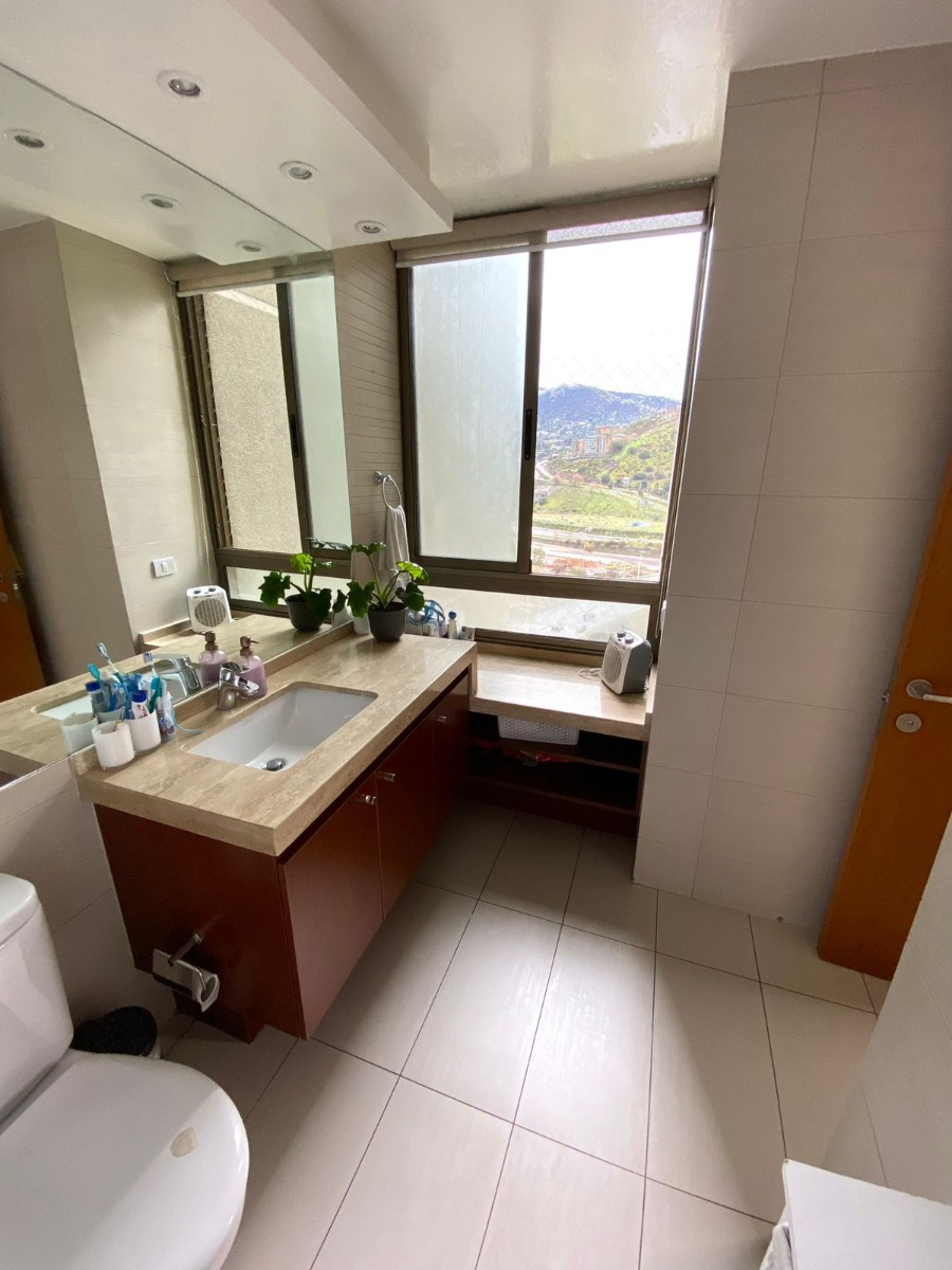 Arriendo Departamento NO 3D en suite Walk-in cl&oacute;set 3B 2E 1B Tabancura - Vitacura