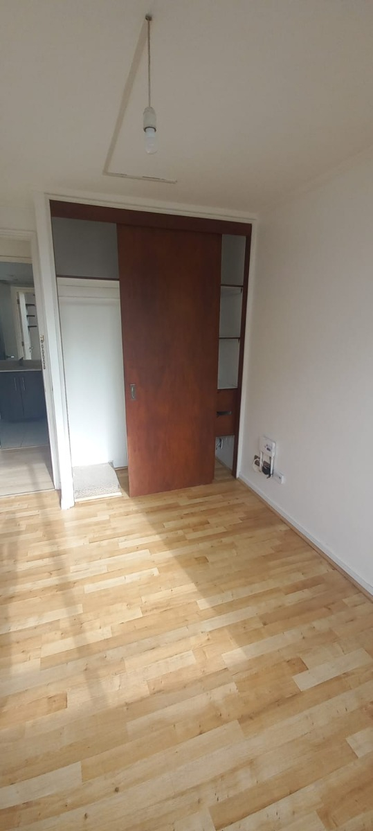 Arriendo Departamento 2D en suite 2B 1E 1B Los Leones - Providencia