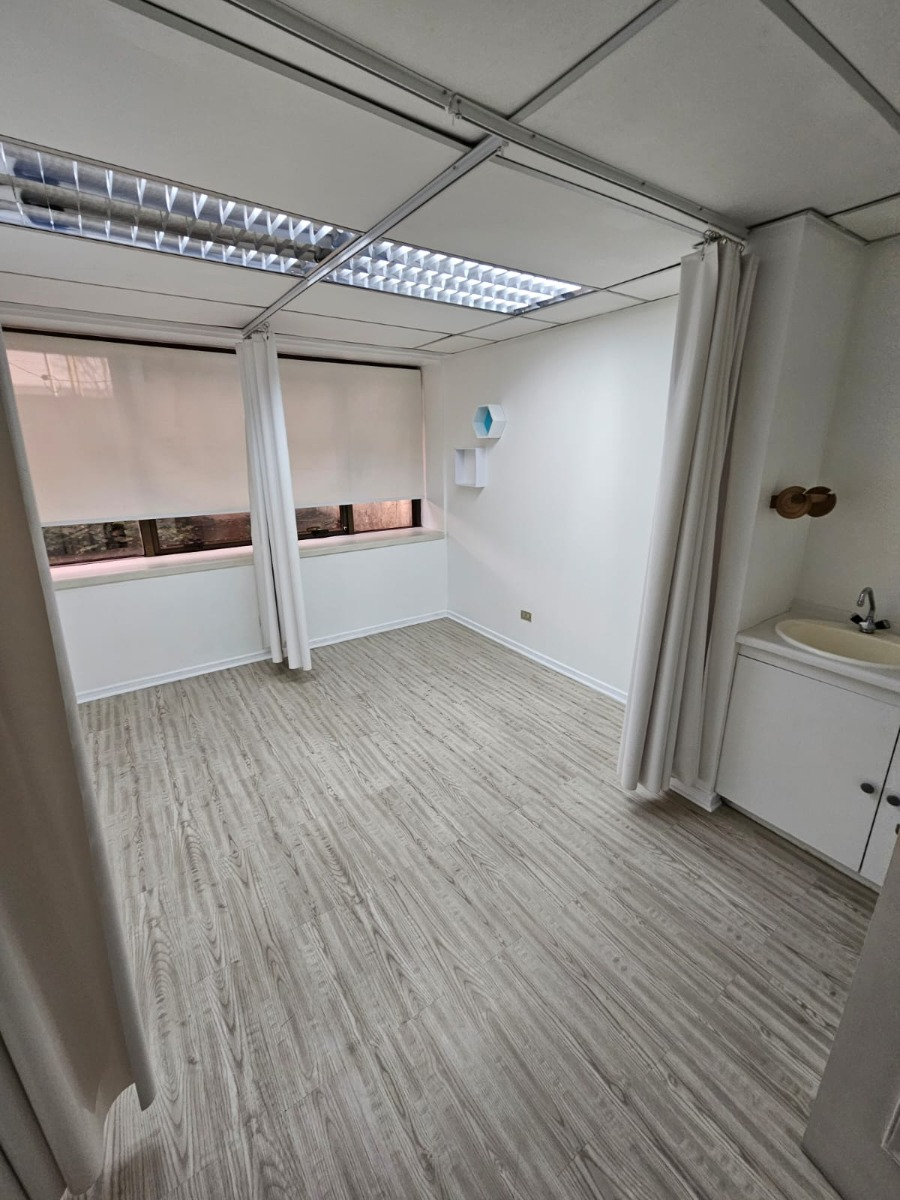 Venta Oficina P 1B 1E Juan XXIII - Vitacura