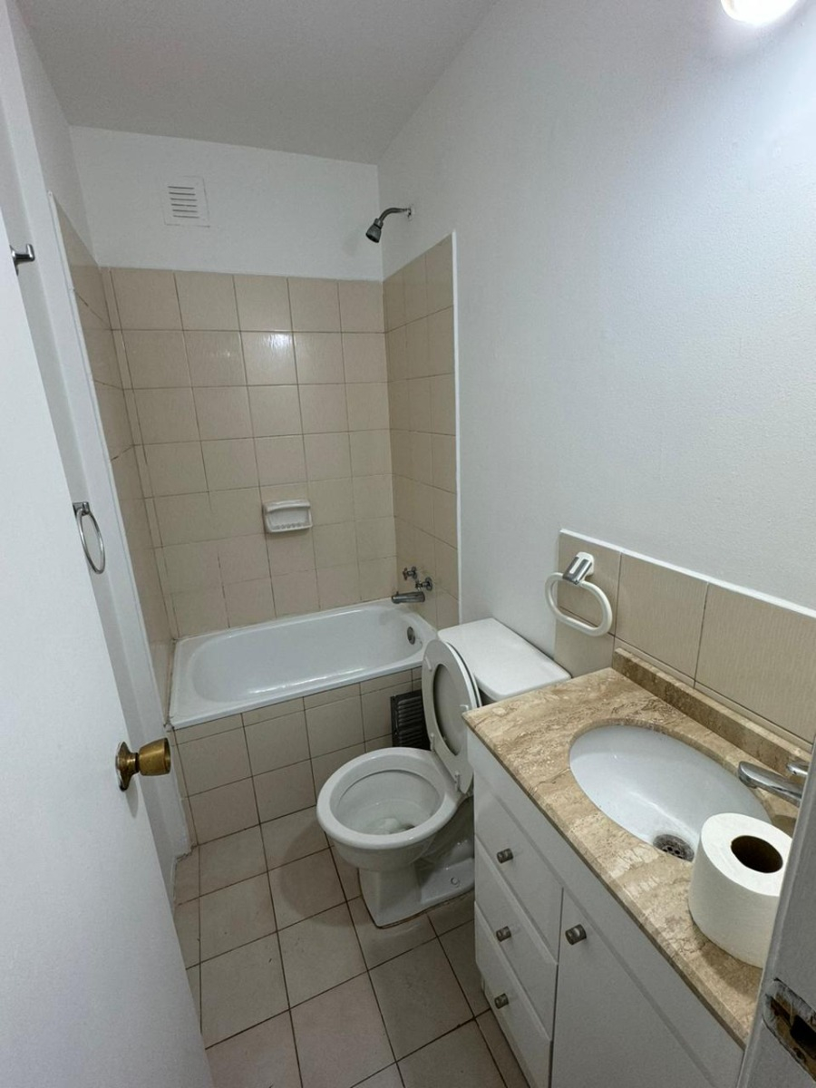 Arriendo Casa 5D San Carlos de Apoquindo - Las Condes