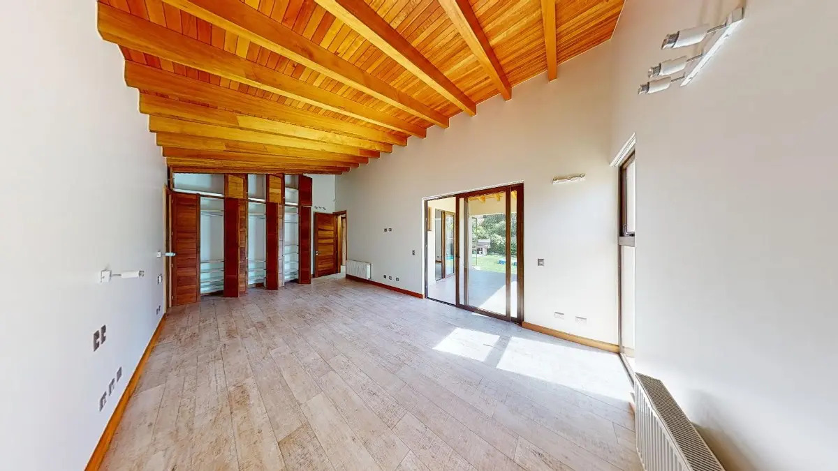 Arriendo Casa NO 3D en suite Walk-in cl&oacute;set 4B 3E 1B La Dehesa - Lo Barnechea