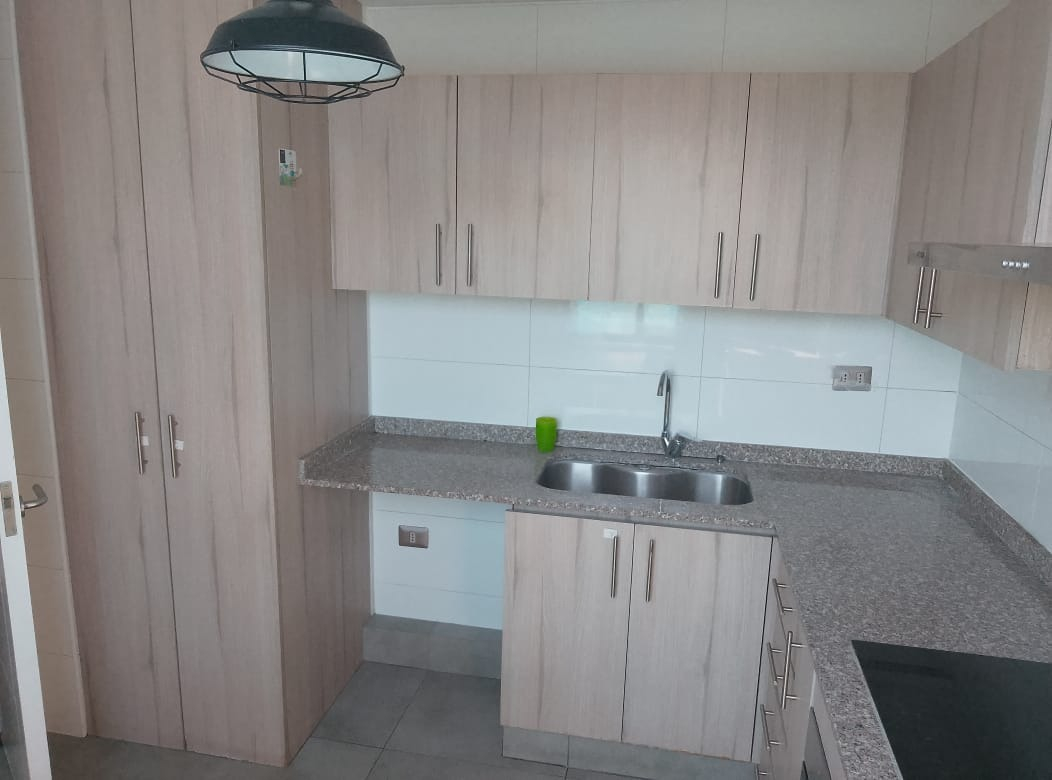 Arriendo Departamento 3D en suite Walk-in cl&oacute;set 2B 1E 1B In&eacute;s de Su&aacute;rez - Providencia