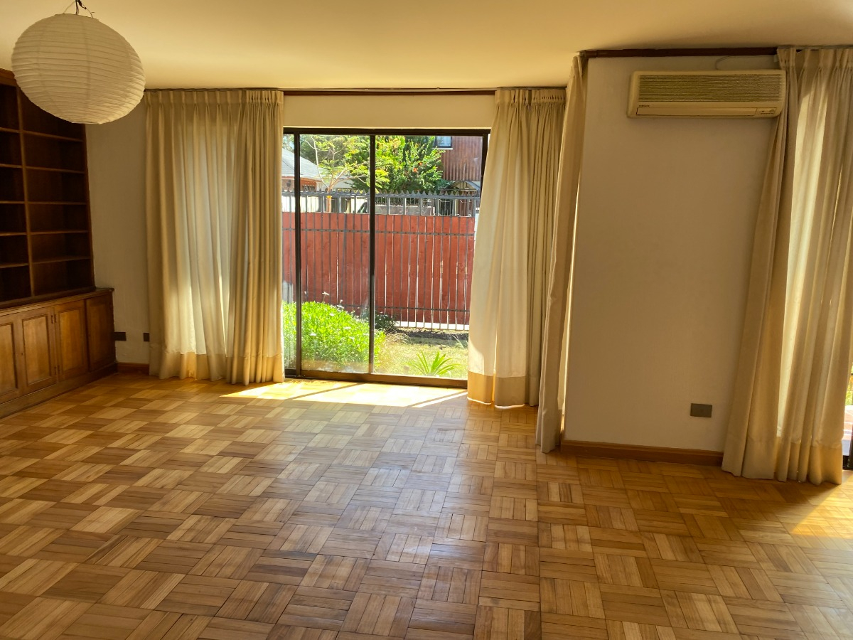 Arriendo Casa NO 4D en suite 3B 4E Campus Oriente - Providencia