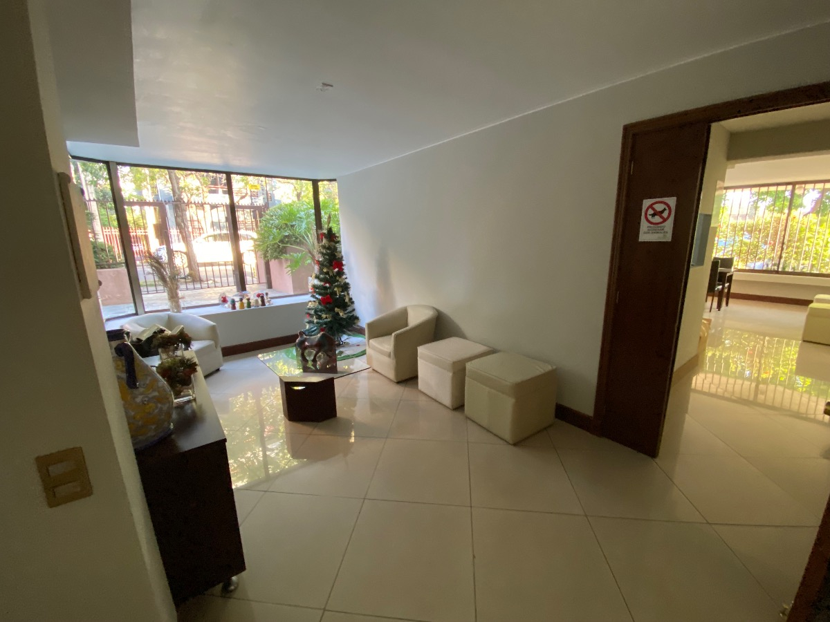Arriendo Departamento 4D Rotonda Atenas - Las Condes