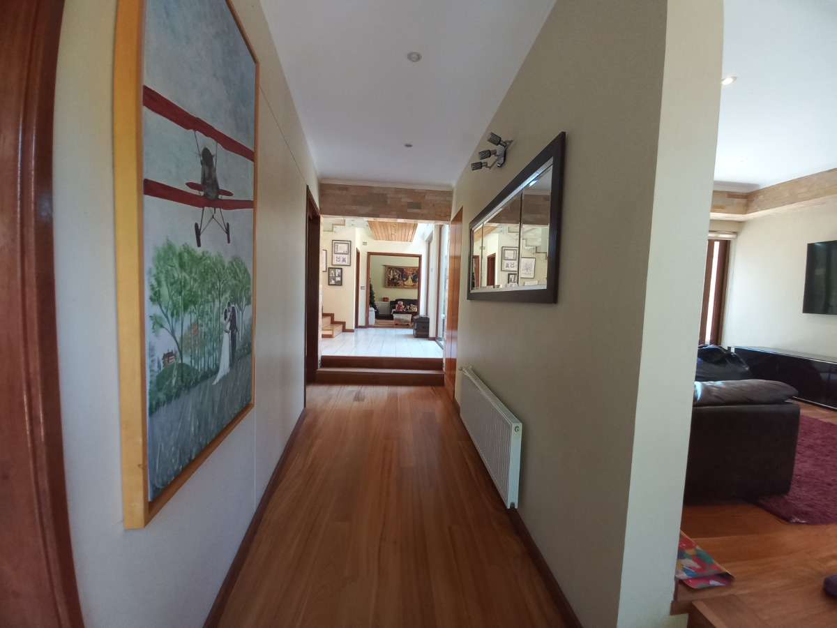Venta Casa NP 5D en suite Walk-in cl&oacute;set 4B 6E 2B Chicureo - Colina