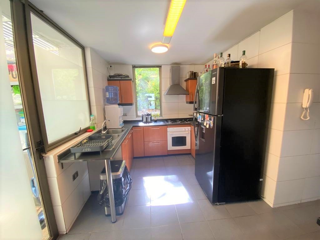Arriendo Casa NO 4D 4B 2E 1B El Huinganal - Lo Barnechea
