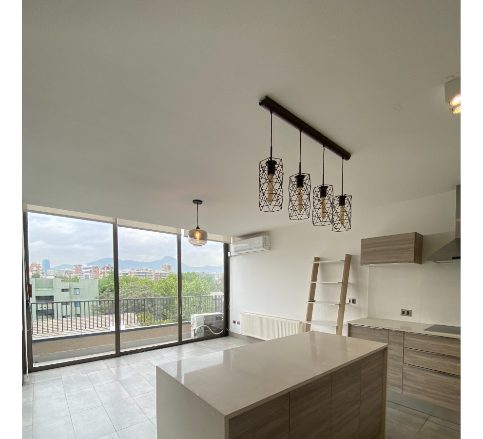 Arriendo Departamento NO 2D en suite Walk-in cl&oacute;set 2B 1E 1B Campus Oriente - Providencia