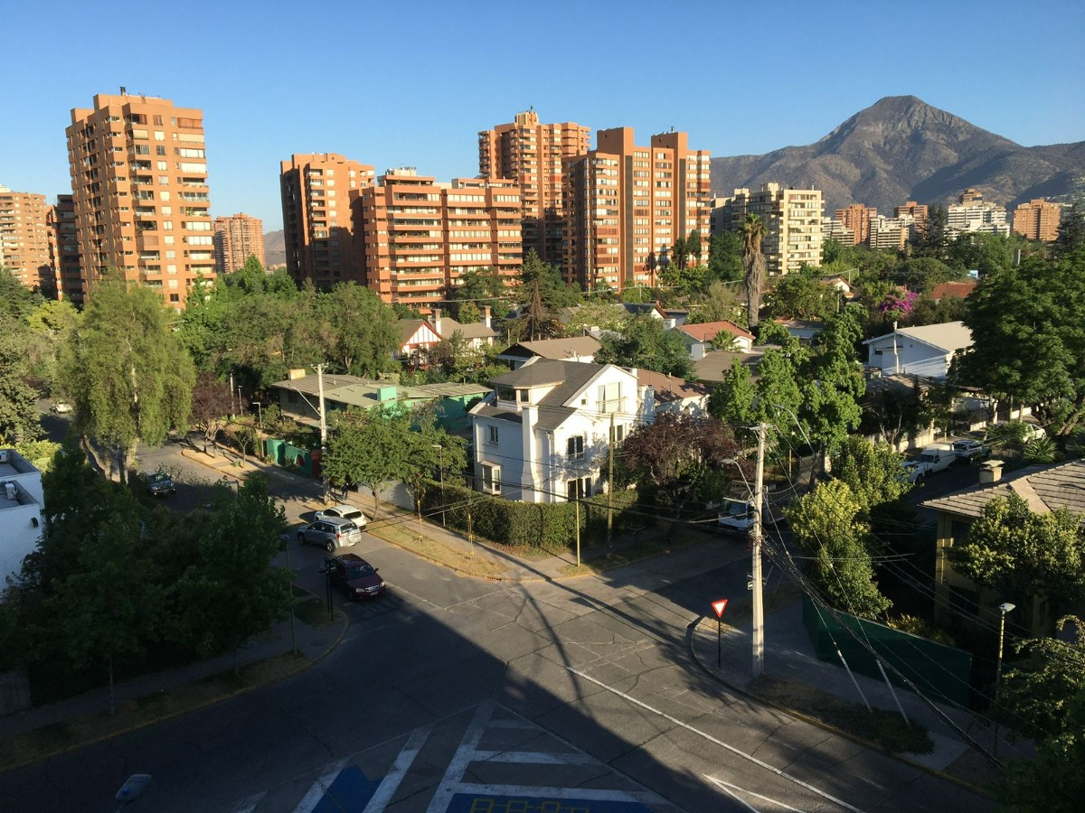 Arriendo Departamento NP 2D en suite 2B 1E Metro Hernando de Magallanes - Las Condes