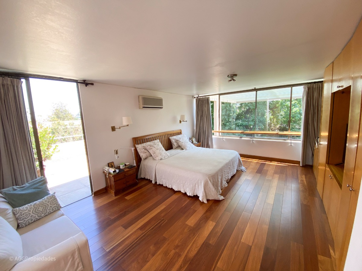 Venta Casa 5D Los Dominicos - Las Condes