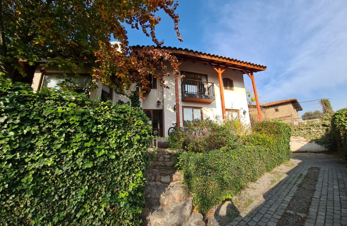 Arriendo Casa N 4D en suite Walk-in cl&oacute;set 5B 3E 1B La Dehesa - Lo Barnechea