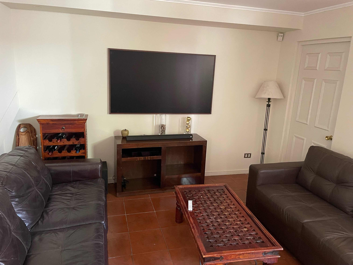 Arriendo Casa 4D Francisco de Villagra - La Reina