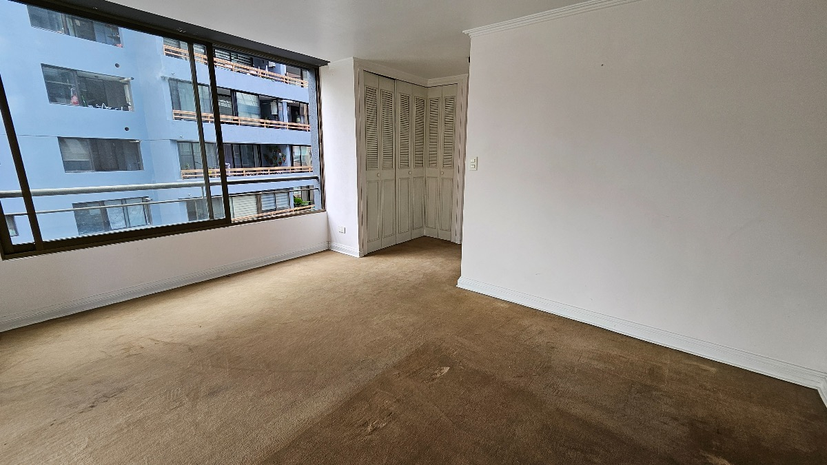 Venta Departamento NP 2D en suite 2B 1E 1B Centro Financiero - Las Condes