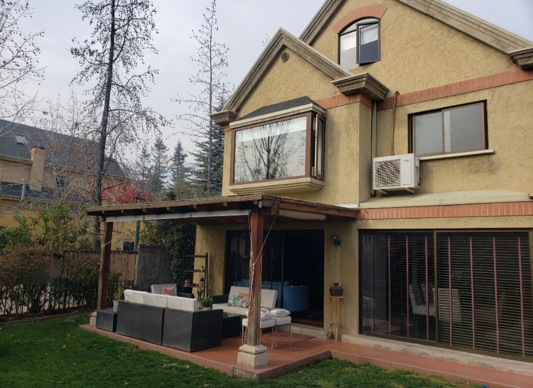 Venta Casa 5D en suite Walk-in cl&oacute;set 5B 2E Los Dominicos - Las Condes