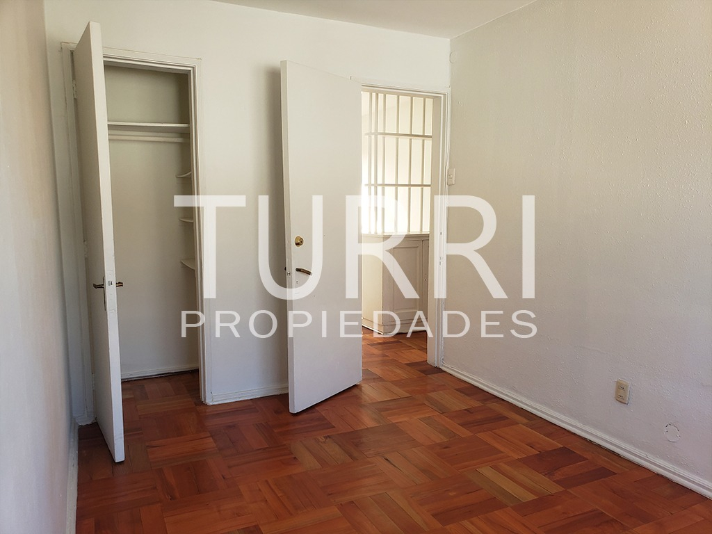 Arriendo Casa NOSP 3D 2B 2E Metro Escuela Militar - Las Condes