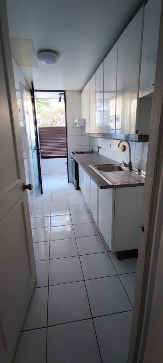 Venta Departamento P 1D 1B 1E 1B Metro Tobalaba - Mall Costanera - Providencia