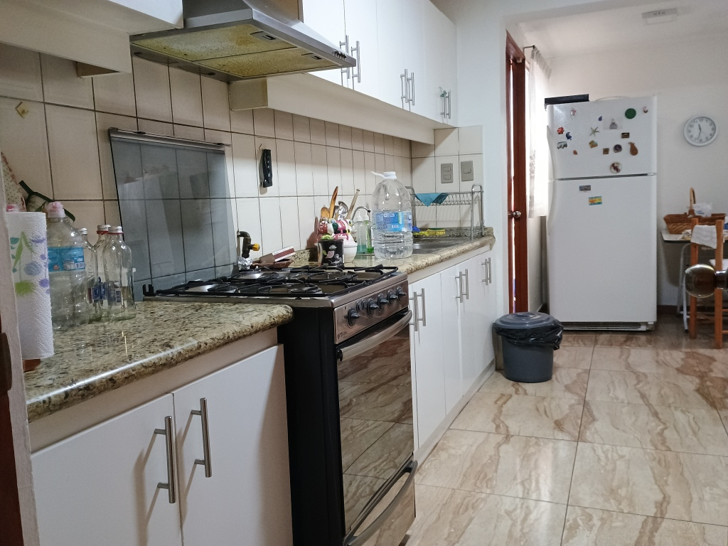 Venta Casa 4D 3B 2E Carlos Ossand&oacute;n - La Reina
