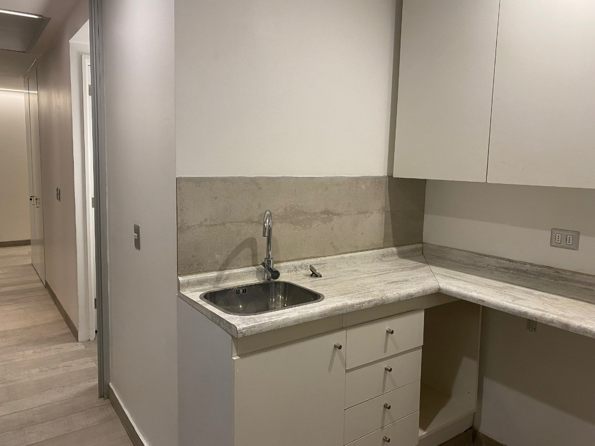 Arriendo Oficina N 2B 5E 1B Nueva Las Condes - Las Condes