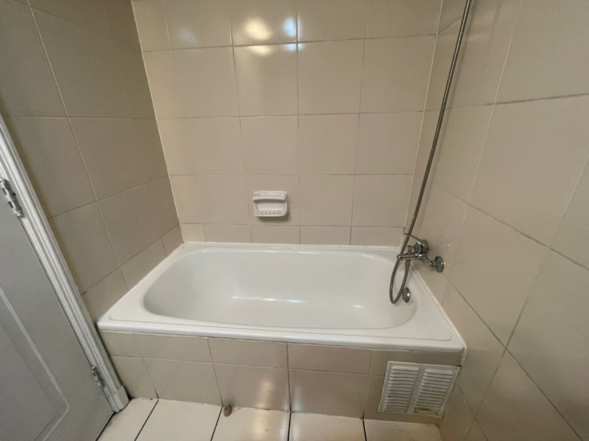 Venta Departamento P 2D en suite Walk-in cl&oacute;set 2B 1E 1B Barrio Italia - Providencia
