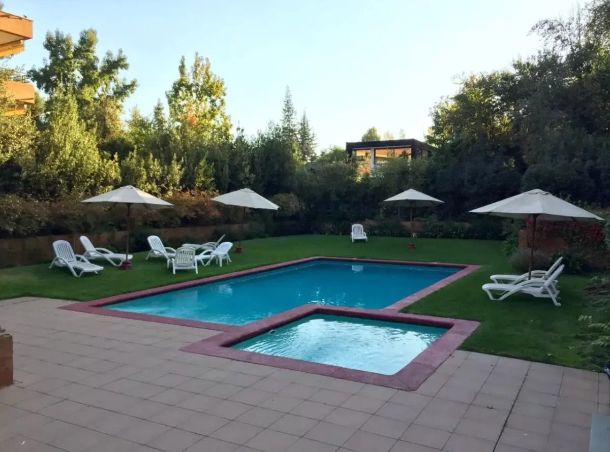 Arriendo Departamento NP 4D en suite Walk-in cl&oacute;set 4B 2E 1B Santa Mar&iacute;a de Manquehue - Vitacura