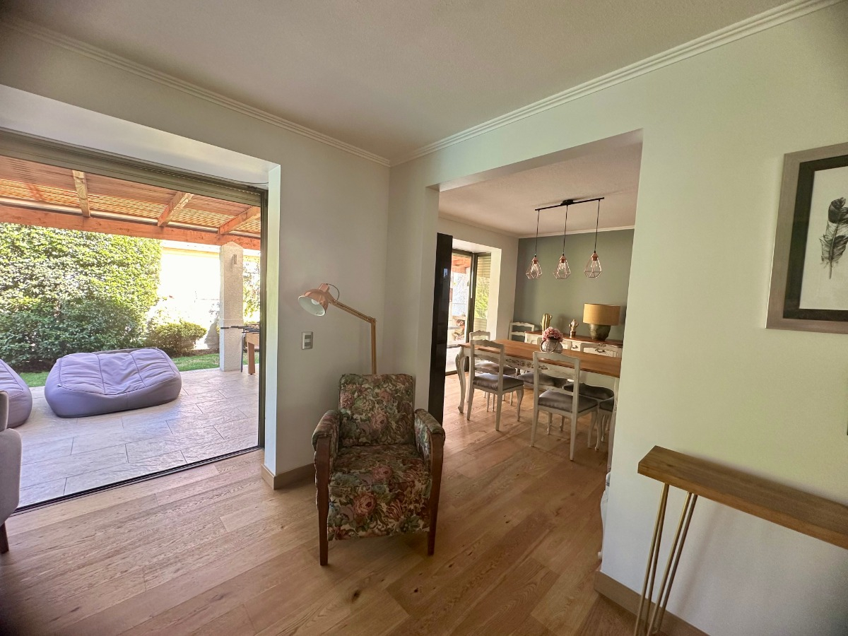 Venta Casa NP 5D en suite Walk-in cl&oacute;set 4B 2E San Carlos de Apoquindo - Las Condes