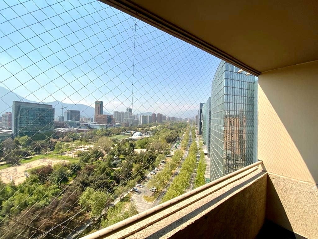 Arriendo Departamento 2D Parque Arauco - Las Condes