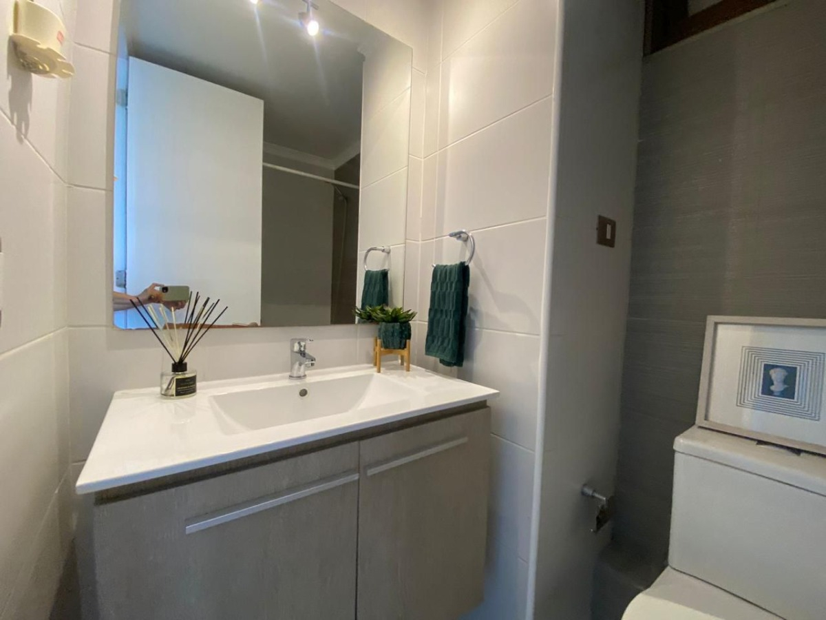 Arriendo Departamento NO 2D en suite Walk-in cl&oacute;set 2B 1E Estadio Nacional - &Ntilde;u&ntilde;oa