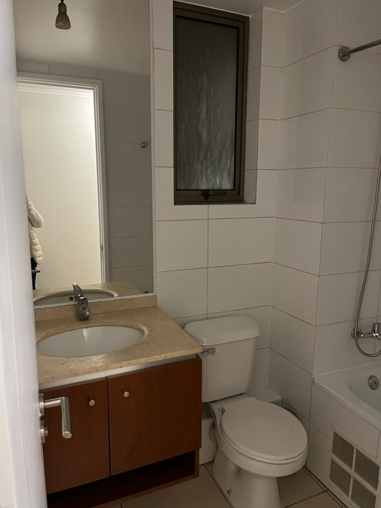 Venta Departamento NP 2D en suite Walk-in cl&oacute;set 2B 1E 1B Villa Frei - &Ntilde;u&ntilde;oa