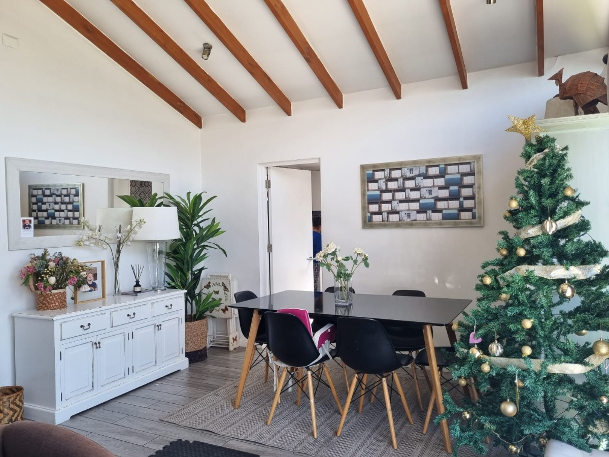 Arriendo Casa 4D Villa El Dorado - Vitacura