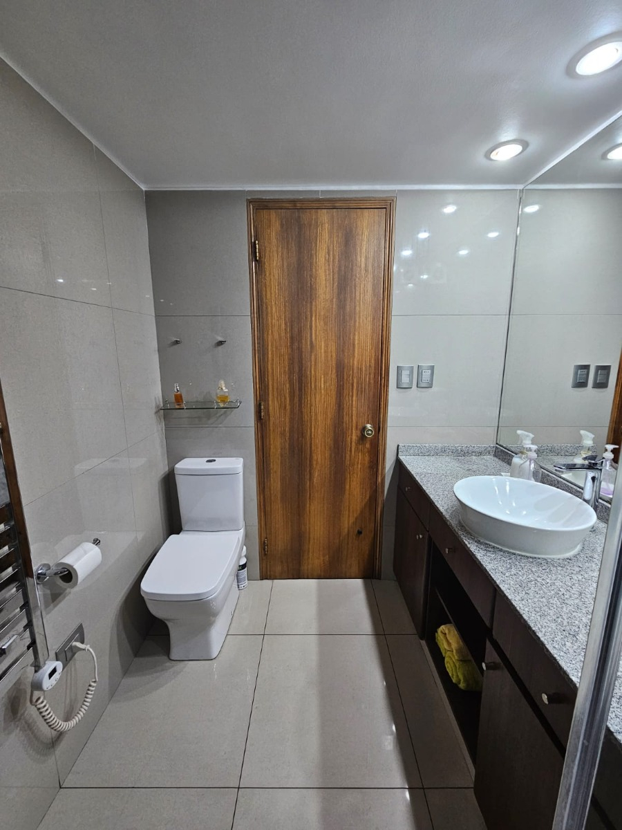 Venta Departamento SO 4D en suite Walk-in cl&oacute;set 3B 2E 1B Parque Arauco - Las Condes