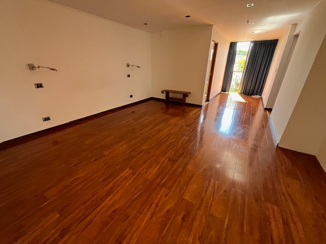 Arriendo Casa 5D Rotonda Atenas - Las Condes