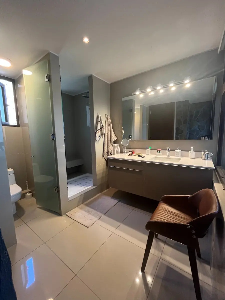 Venta Departamento 4D en suite Walk-in cl&oacute;set 4B 2E 1B Quinchamal&iacute; - Las Condes