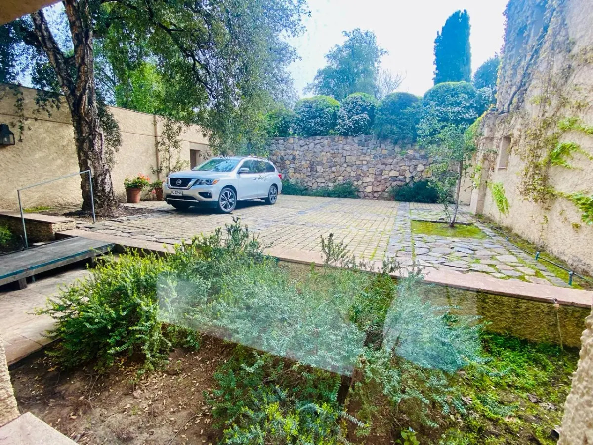 Venta Casa NO 5D en suite Walk-in cl&oacute;set 4B 6E 1B Juan XXIII - Vitacura