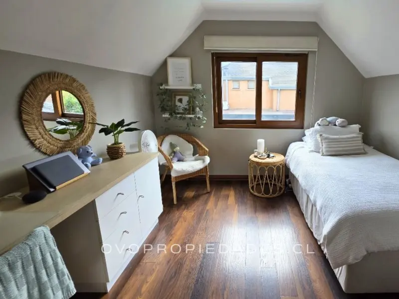 Venta Casa O 4D  5B 2E 2Bd La Dehesa - Lo Barnechea