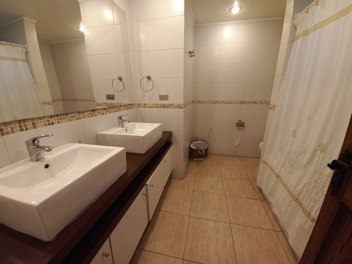 Venta Casa NO 4D en suite Walk-in cl&oacute;set 3B 3E 1B Chicureo - Colina