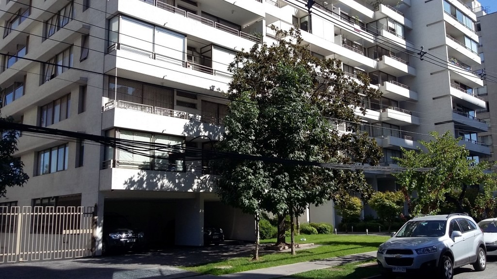 Arriendo Departamento NP 2D en suite Walk-in cl&oacute;set 2B 1E 1B Rotonda Atenas - Las Condes